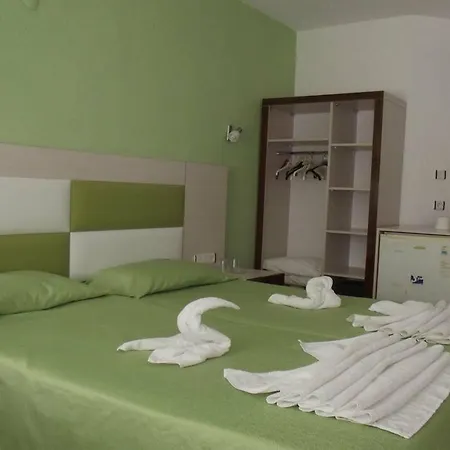 Hotel Derya *